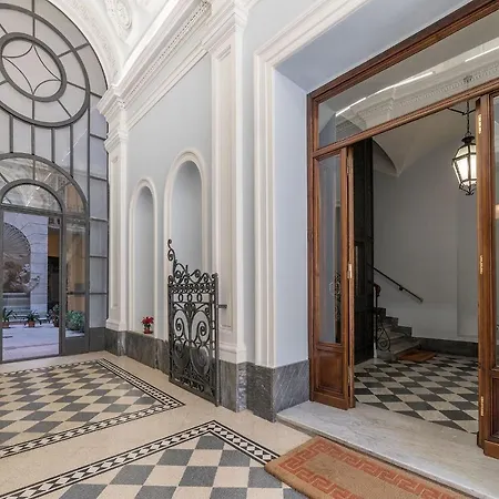 Castro Pretorio & Sallustiano Lovely Flat